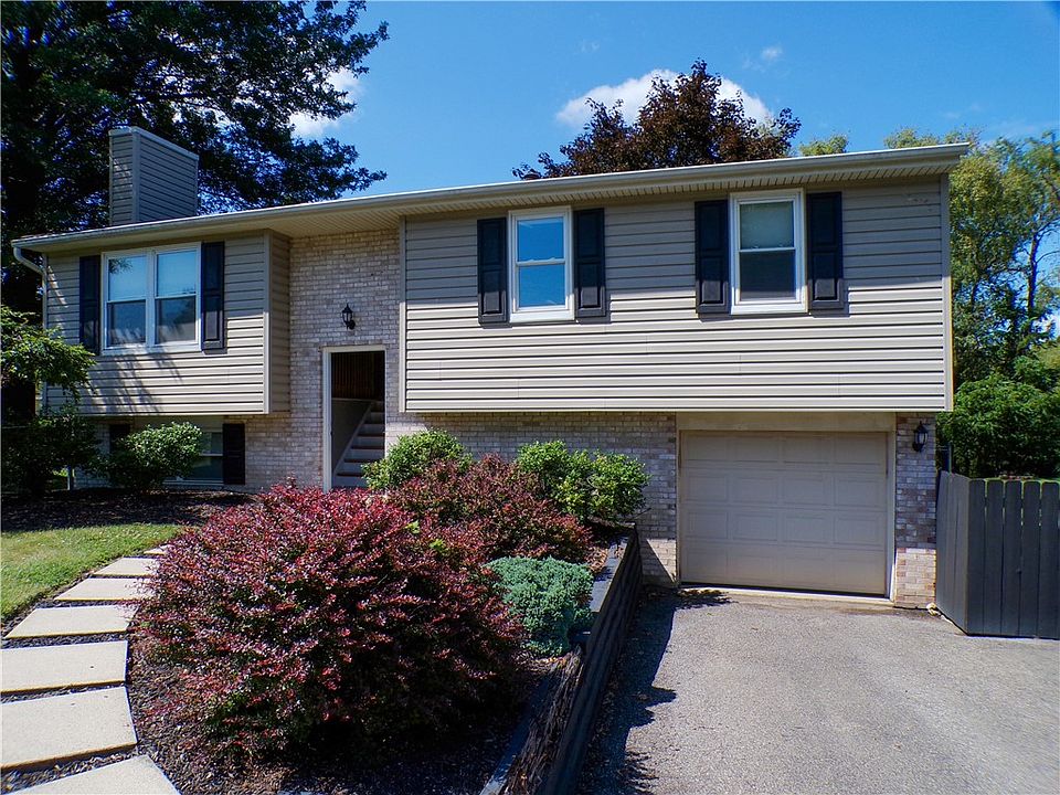 1st image of 118 Whitney Dr