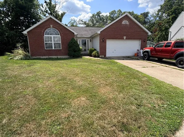 281 Clearbrook Dr, Franklin, OH 45005