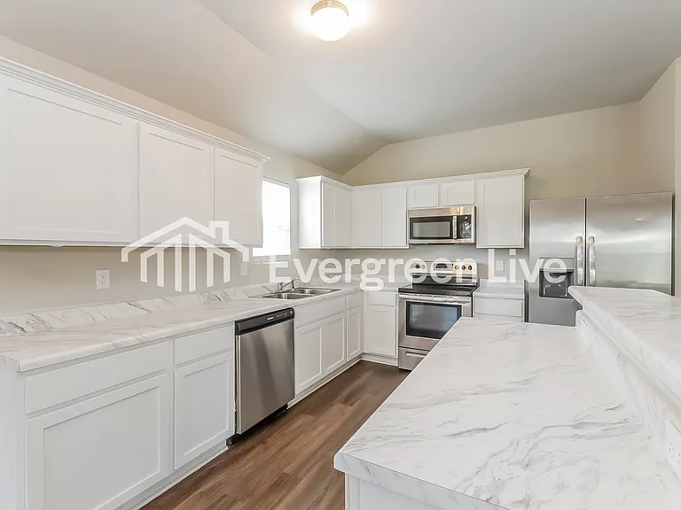 5421 Yukon Dr — Photo 6