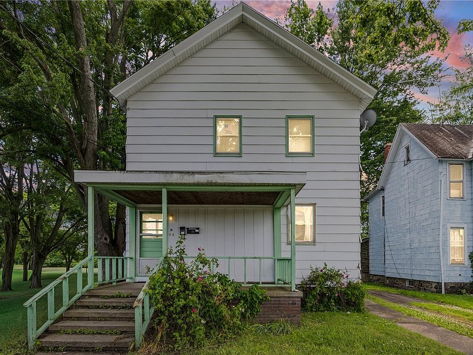 1st image of 28 Franklin St