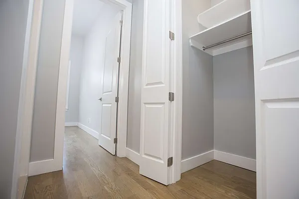 Rented by Nooklyn NYC LLC | media 31