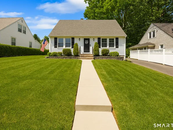 45 Rockwell Avenue, Waterbury, CT 06708