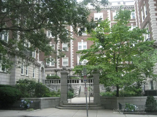 7 Arlington St APT 57, Cambridge, MA 02140
