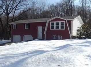 31 Camille Dr, Johnston, RI 02919