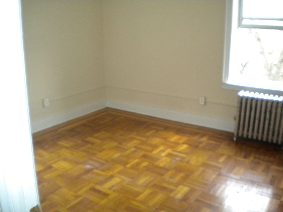 2nd image of 4266 Phlox Pl #D7