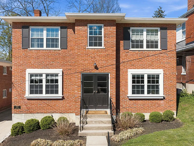 1213 Paxton Ave #1 — Photo 8