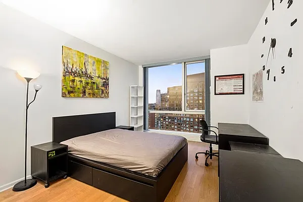Rented by Douglas Elliman | media 5
