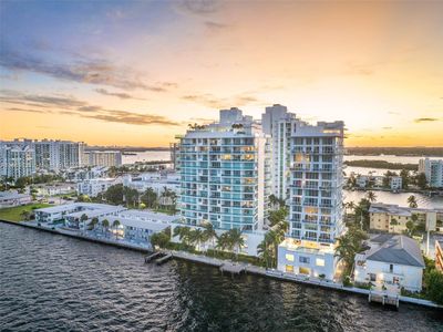 7935 East Dr APT 1202, North Bay Village, FL, 33141