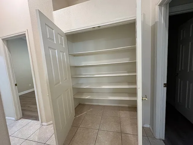 509 First Light St — Photo 21