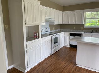 2155 Mill Creek Rd, Laurel, MS 39443