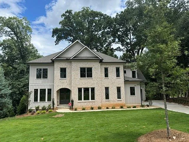 1886 Timothy Dr