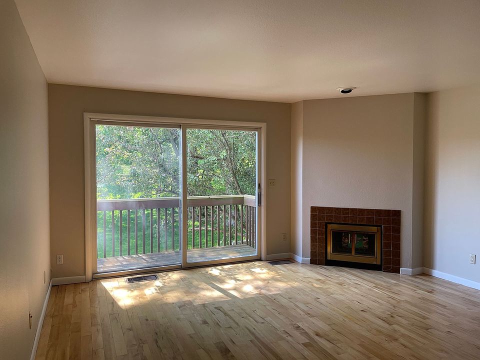 1st image of 1160 Cambria Ct