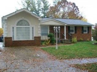 17020 Fairway View Ln, Upper Marlboro, MD 20772