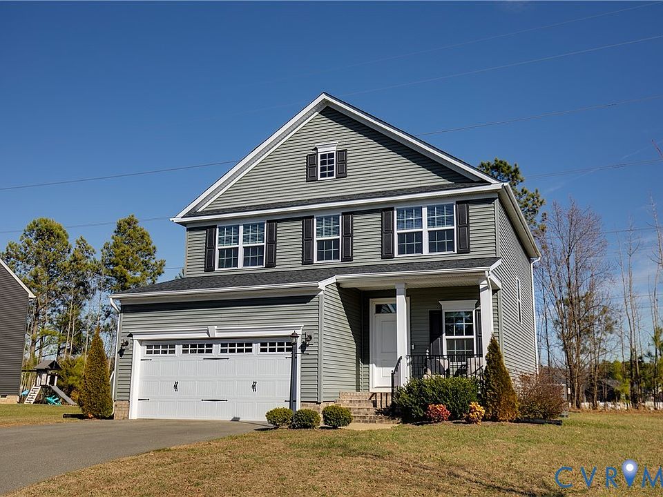 1st image of 3905 Seasons Ln