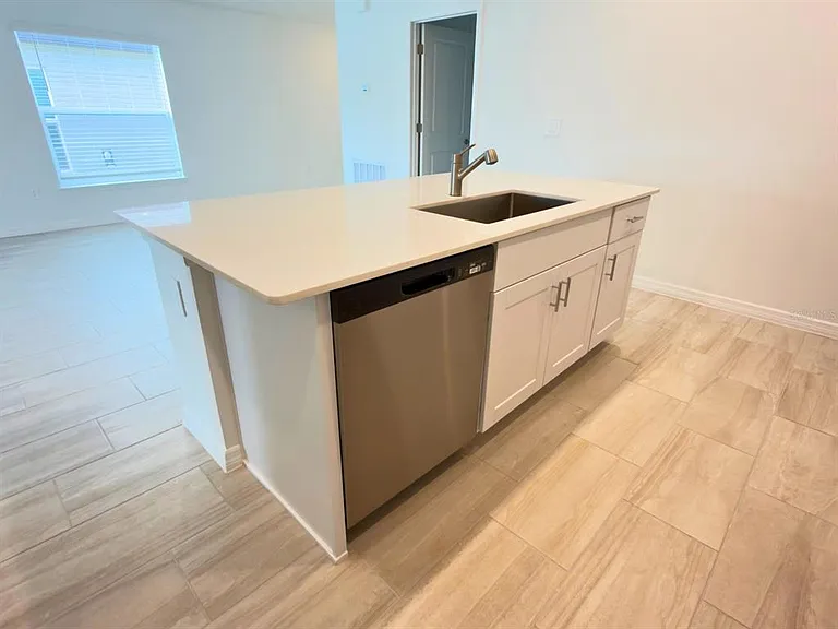 2318 Allium Roseum Ln — Photo 11