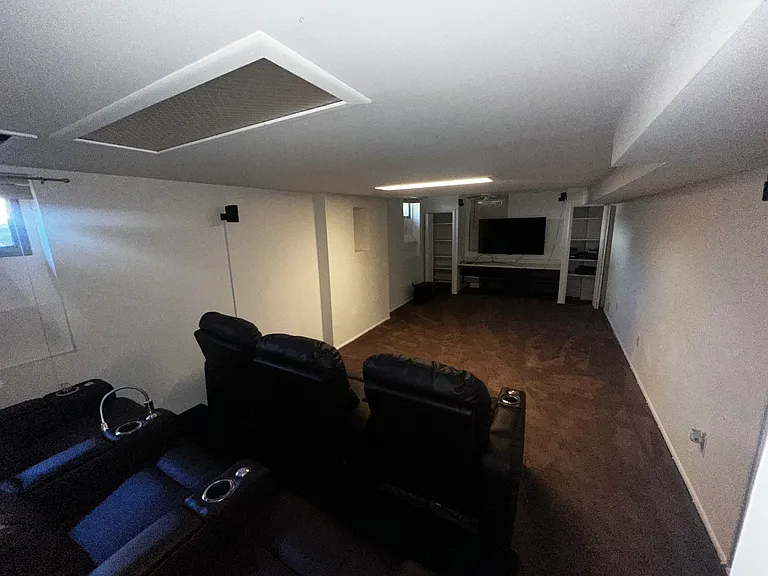 15 Sinclair Rd — Photo 19