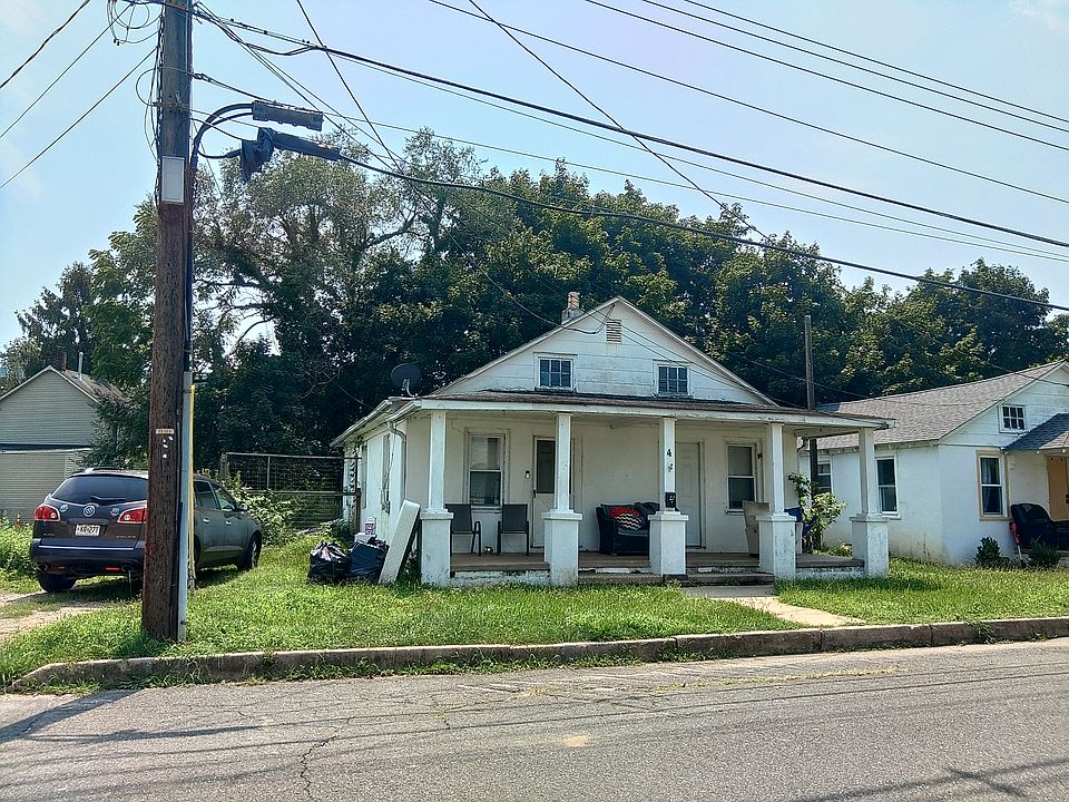 2nd image of 4 Fort Ave