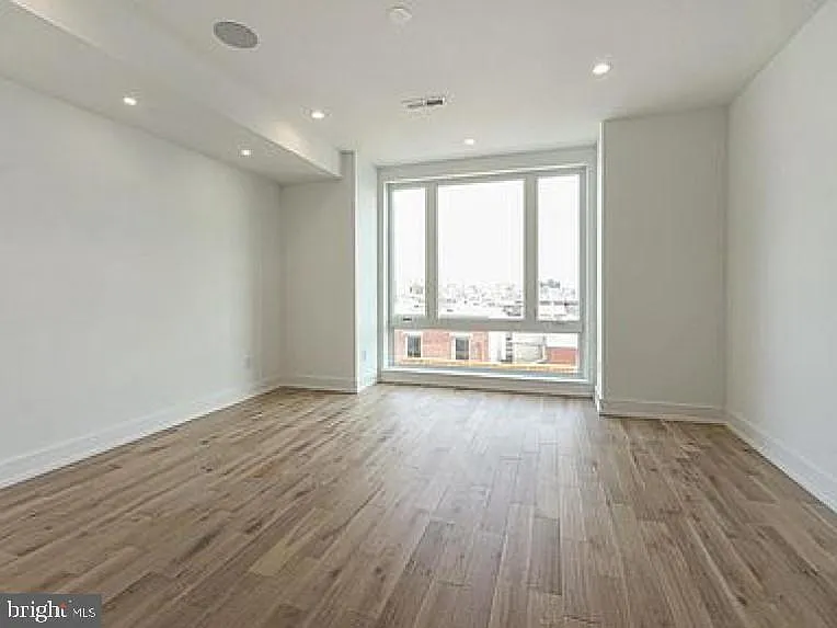 1544 S 20th St #B — Photo 24