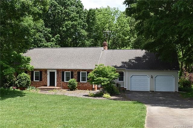 1st image of 389 Baymount Dr #34