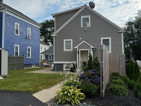 2nd image of 160 Ocean St #1