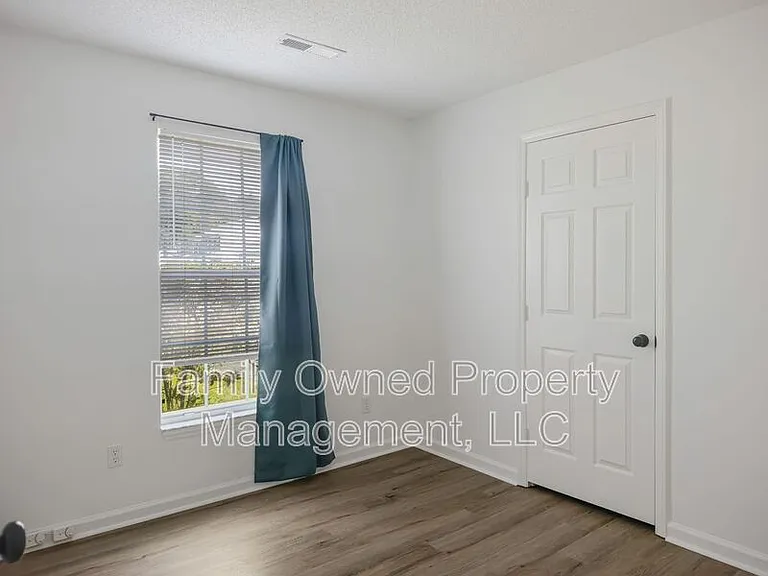 147 Danzid Dr — Photo 25