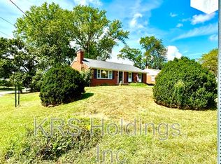 2400 Forest Dr, Waynesboro, VA 22980