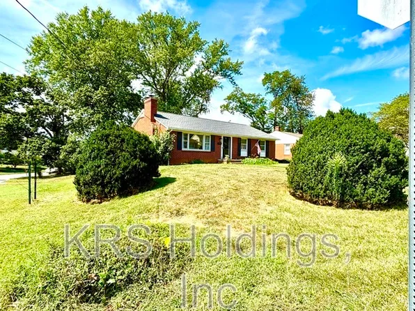 2400 Forest Dr, Waynesboro, VA 22980