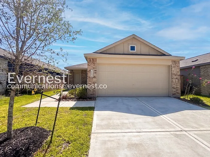 3 bed, 2.0 bath, 1409 sqft, $1,850 — Photo 2