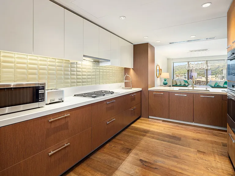 1555 Kapiolani Blvd #2000 — Photo 12