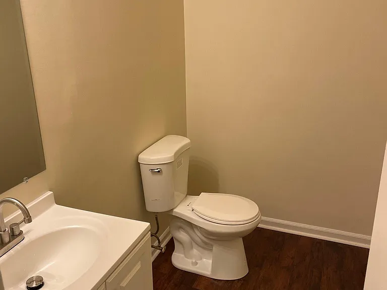 224 Bridgefield Pl #B — Photo 9