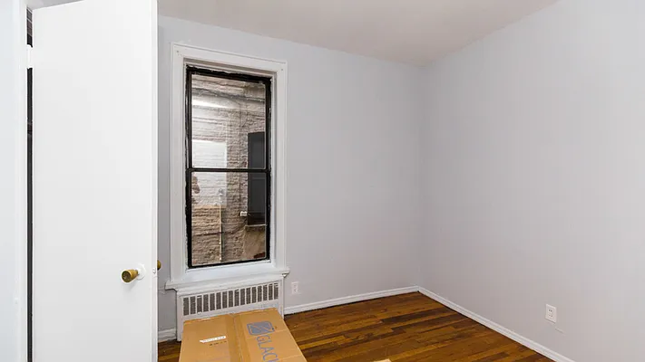 Rented by Nooklyn NYC LLC | media 25