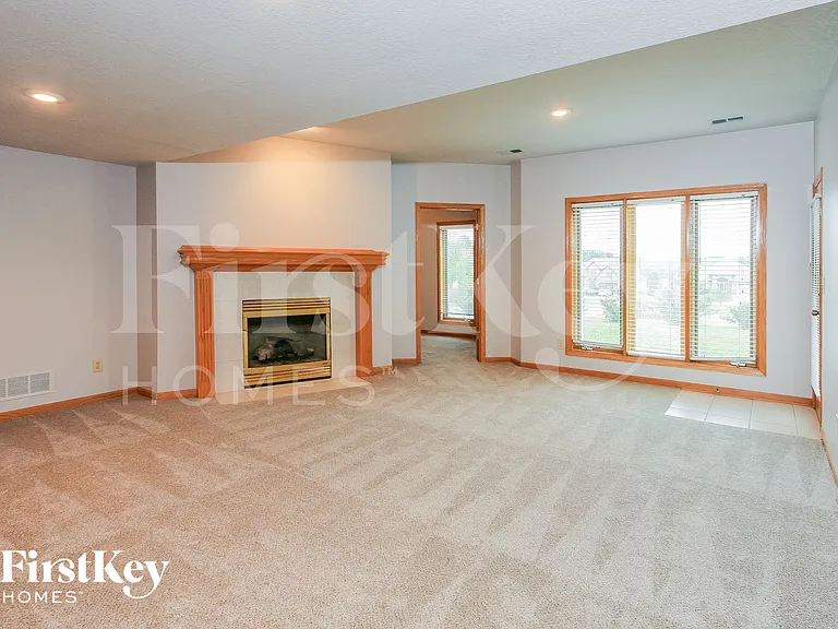 15541 Pine Rdg — Photo 6