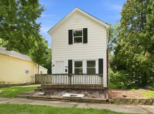 1221 Wefel St, Fort Wayne, IN 46808