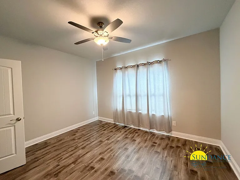 2510 Tree Feather Ct — Photo 24
