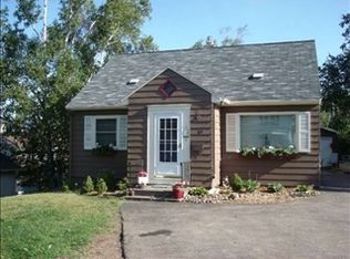 19 E Faribault St, Duluth, MN 55803