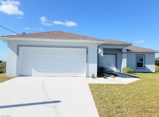 7067 Berwick Cir, Labelle, FL 33935