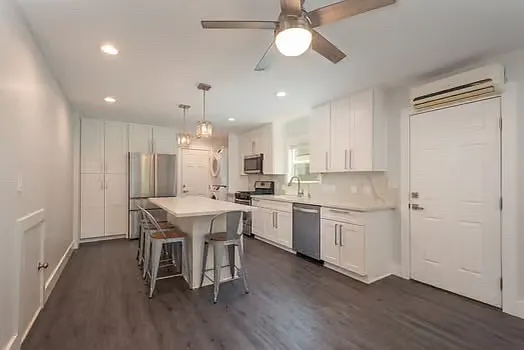 113 N Alvarado St — Photo 3