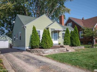 1211 E Elmhurst Ave, Peoria, IL 61603
