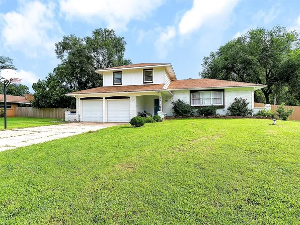 408 S Turquoise St, Wichita, KS 67209