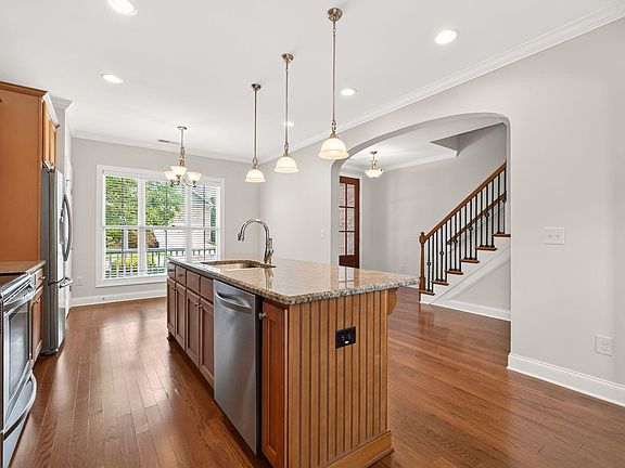5th image of 1206 Crystalwater Dr