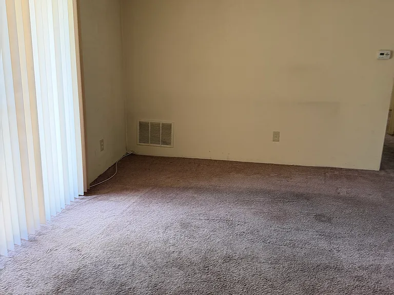 54 Village Brook Ln #1 — Photo 2
