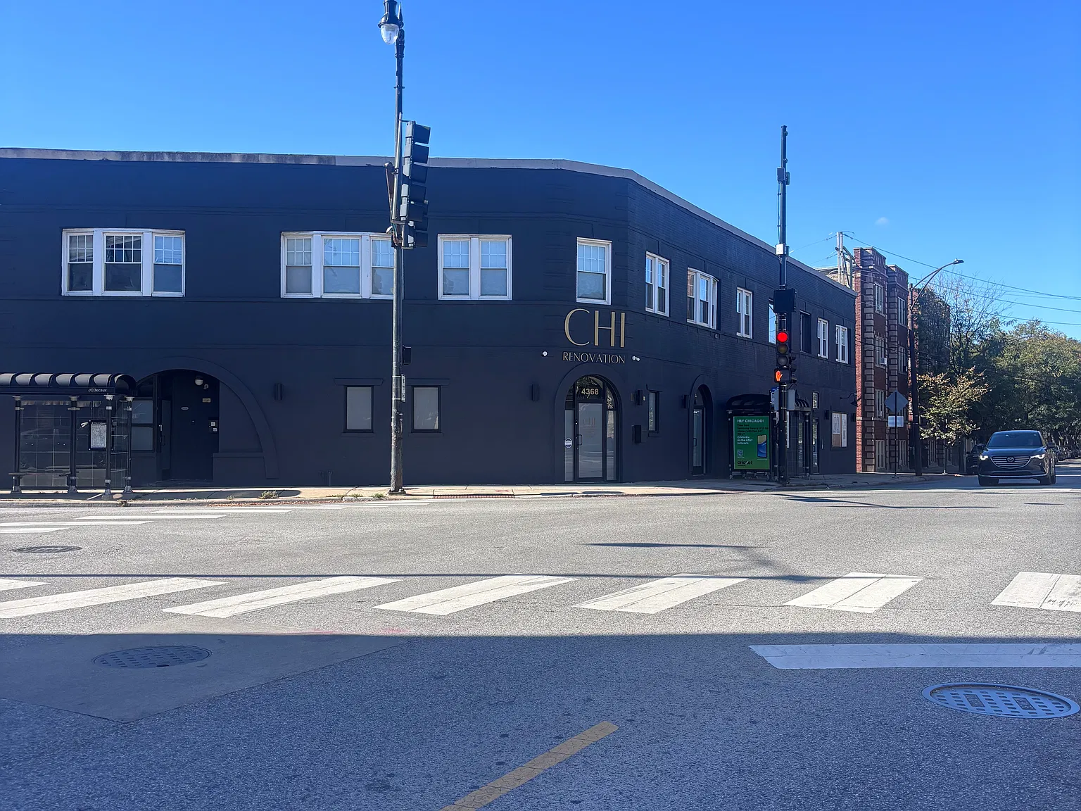 5107 W Montrose Ave — Photo 1