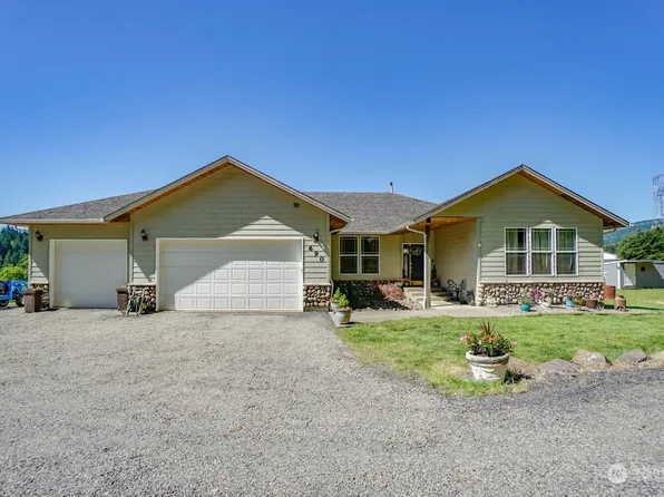 690 Melton Road, Castle Rock, WA 98611