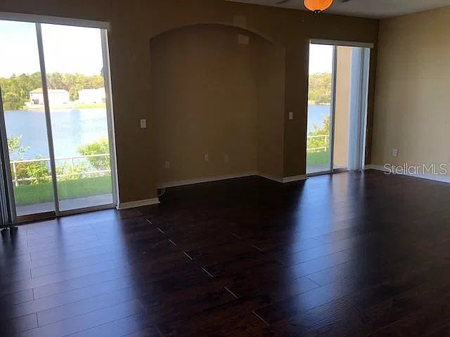 3 bed, 2.5 bath, 1780 sqft, $2,300 — Photo 3