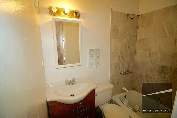 Rented by Highline Residential | media 25