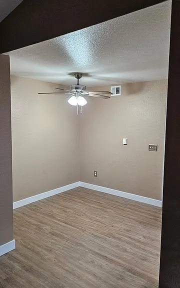 231 W Horizon Ridge Pkwy #123 — Photo 9