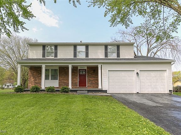 2nd image of 2642 Elizabeth Dr