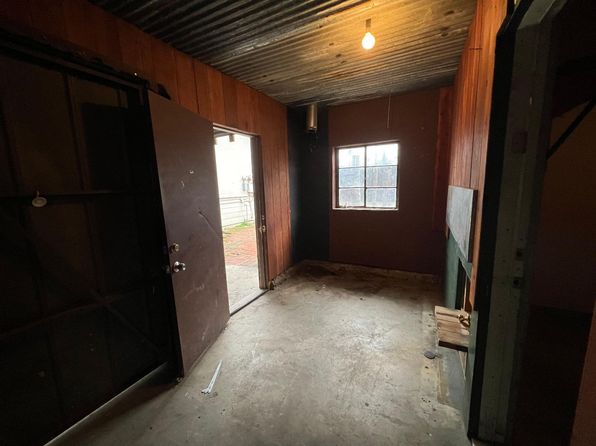 fresno-california-82857755 picture