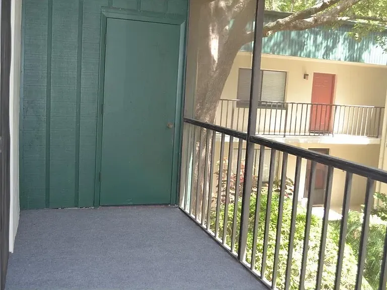 3300 Fox Chase Cir N #215 — Photo 19