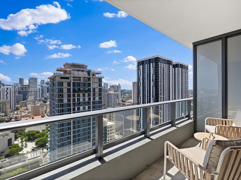 1st image of 159 NE 6th St #3206